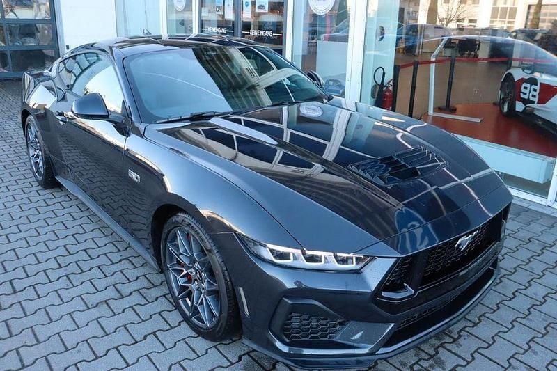 Neu Ford Mustang GT Fastback 446 PS (328 kW) 2026 Dark matter gray metallic Coupé