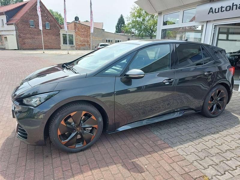 Gebraucht Cupra Born 169 kW (231 PS) 2023 Quasargrau Kleinwagen