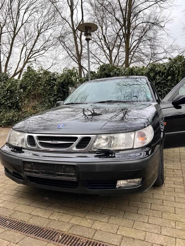 Schwarz Gebraucht 2000 Saab 9-5 Limousine | 3.350 € (Guter Preis) - Bild 1/4