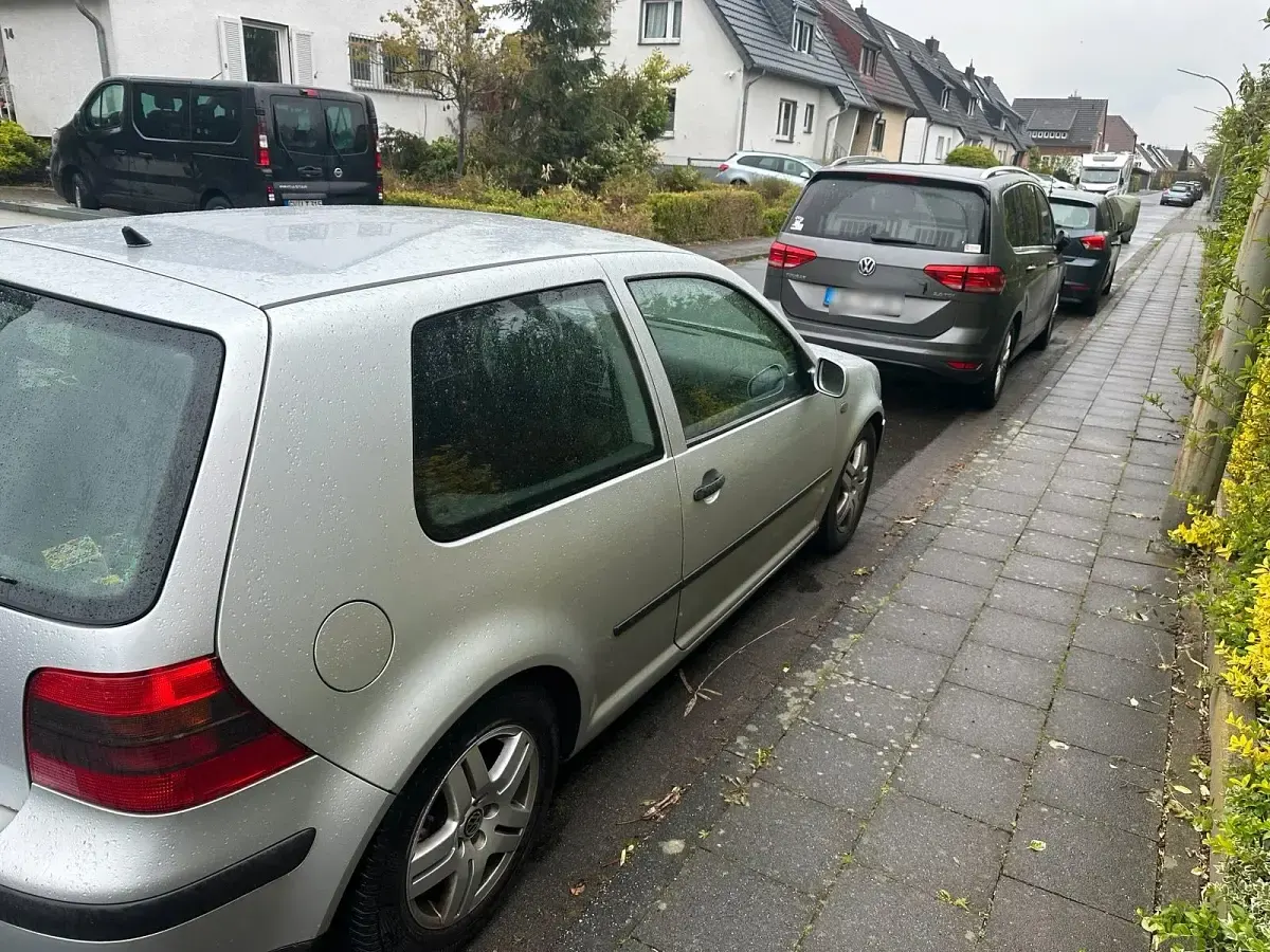 Gebraucht VW Golf IV 105 PS (77 kW) 2002 Silber Limousine