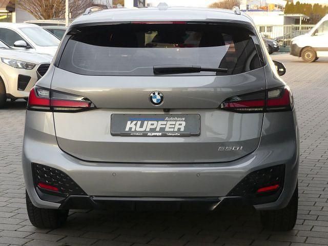 Gebraucht BMW 220 Active Tourer Performance 170 PS (125 kW) 2025 Grau Van / Kleinbus