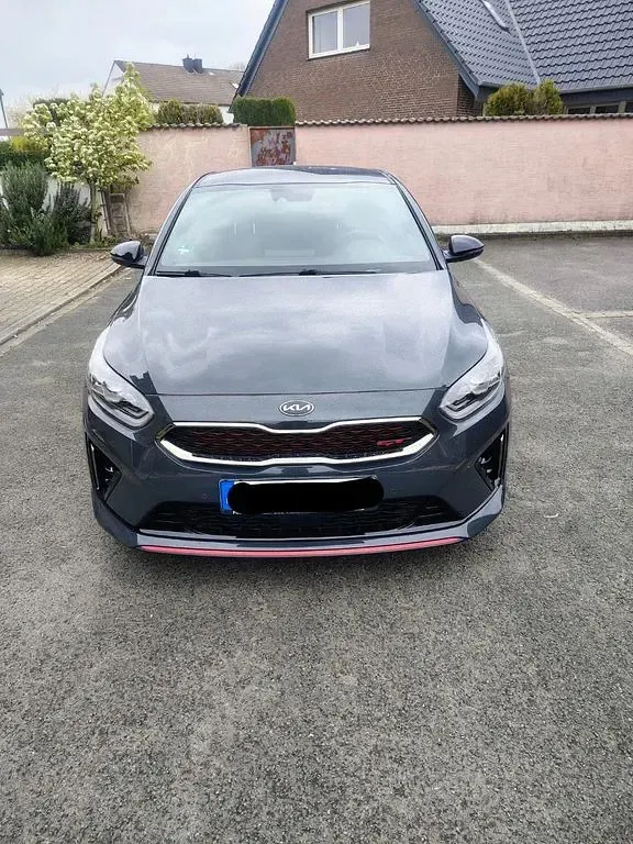 Gebraucht Kia ProCeed GT 204 PS (150 kW) 2020 Grau Kombi