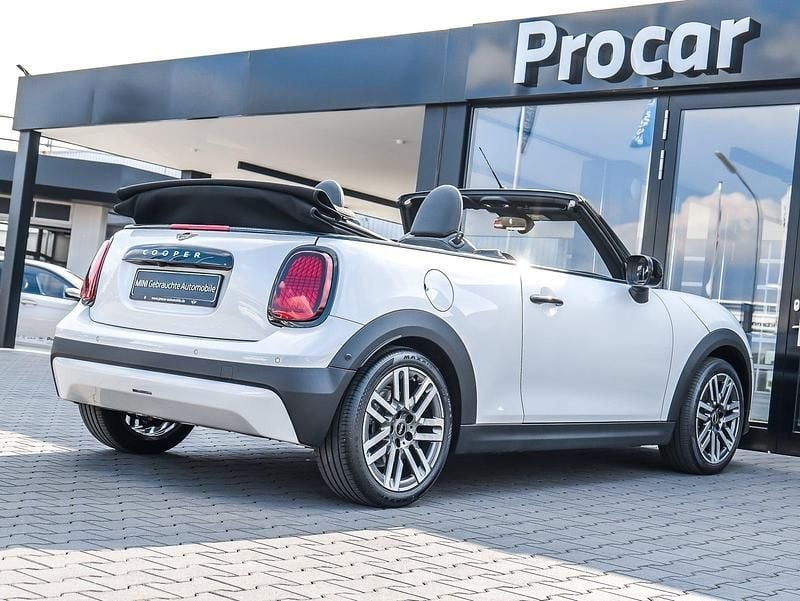 Usado Mini Cooper Cabriolet 163 HP (119 kW) 2025 Branco Cabrios