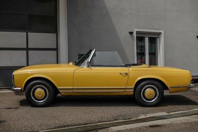 Gebraucht Mercedes W113 150 PS (110 kW) 1966 Gelb Cabrio