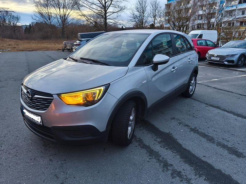 Gebraucht Opel Crossland Edition 131 PS (96 kW) 2017 Silber SUV