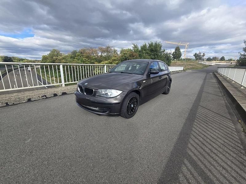 Gebraucht BMW 118 143 PS (105 kW) 2007 Braun Kleinwagen