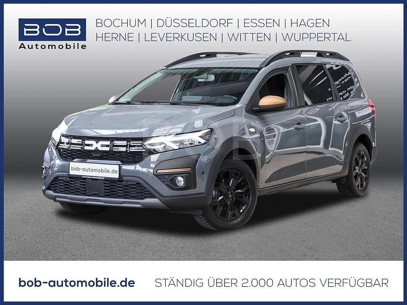 Grau Gebraucht 2023 Dacia Jogger Extreme Van / Kleinbus | 20.970 € (Fairer Preis) - Bild 1/3