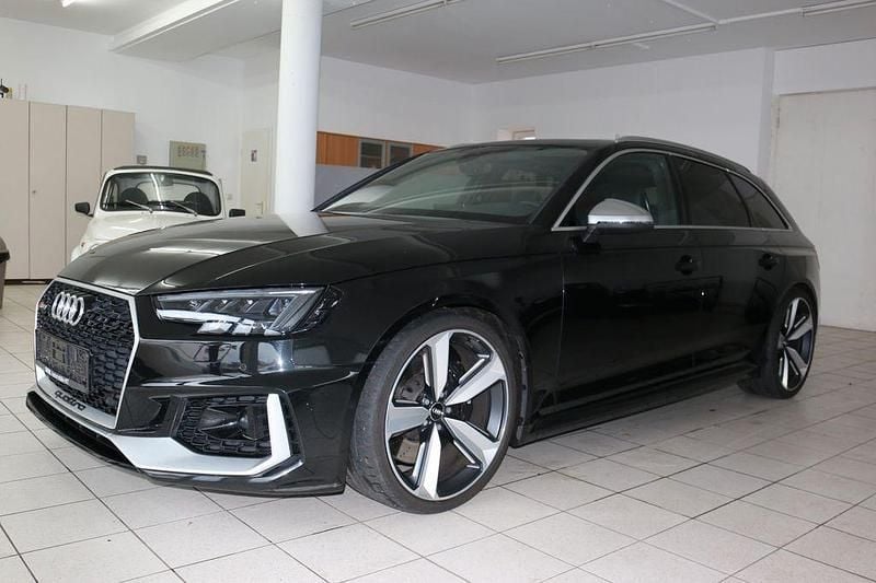 Gebraucht Audi RS4 Ambiente 450 PS (330 kW) 2018 Schwarz Kombi