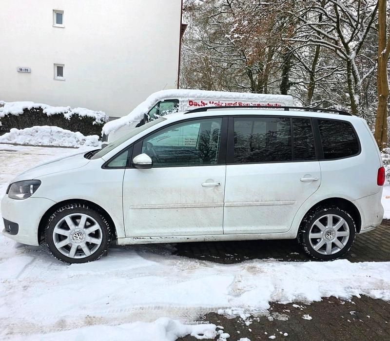 Gebraucht VW Touran 177 PS (130 kW) 2014 Weiß Van / Kleinbus