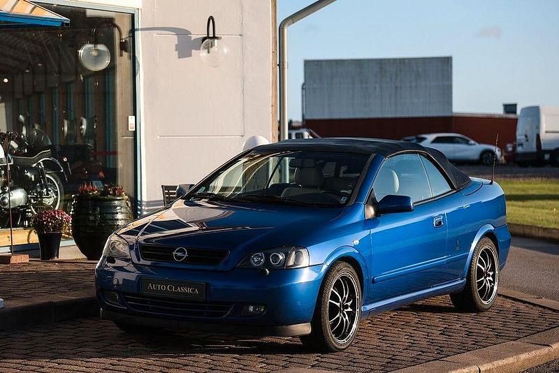 Gebraucht Opel Astra Cabriolet 147 PS (108 kW) 2002 Blau Cabrio