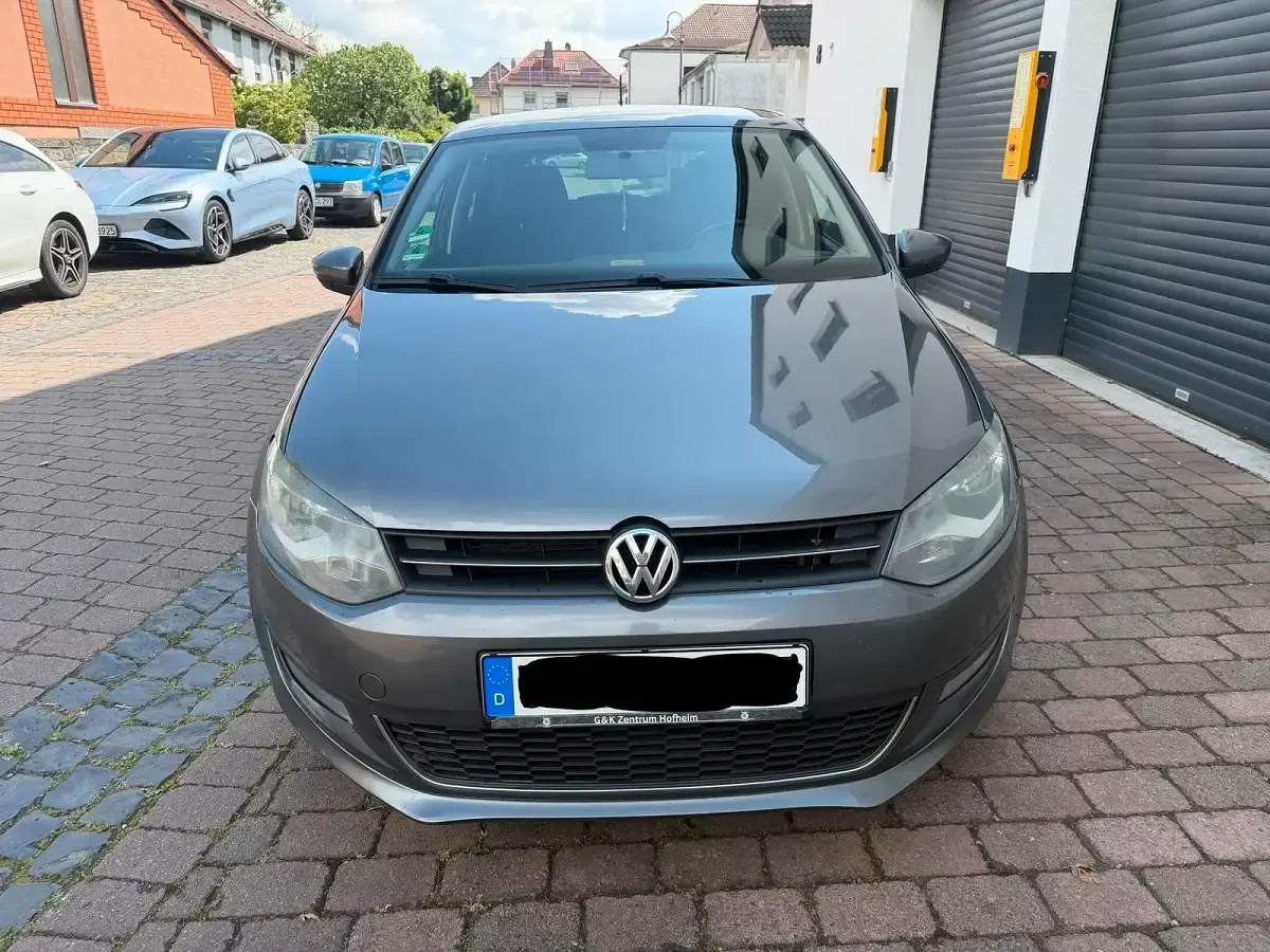 Gebraucht VW Polo 90 PS (66 kW) 2009 Andere farben Kleinwagen