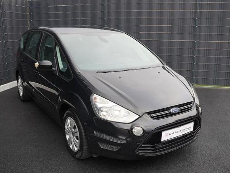 Gebraucht Ford S-MAX Trend 116 PS (85 kW) 2011 Schwarz Van / Kleinbus
