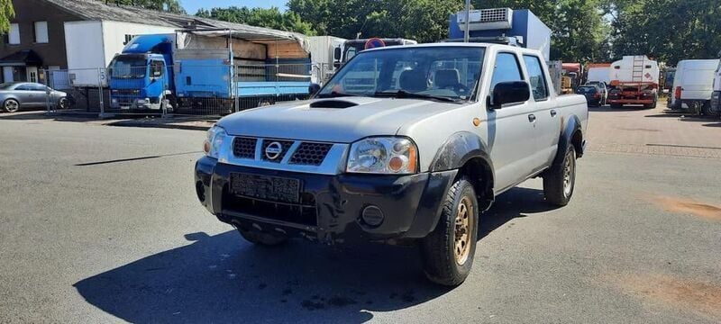 Gebraucht Nissan PickUp 133 PS (97 kW) 2002 Grau Pickup