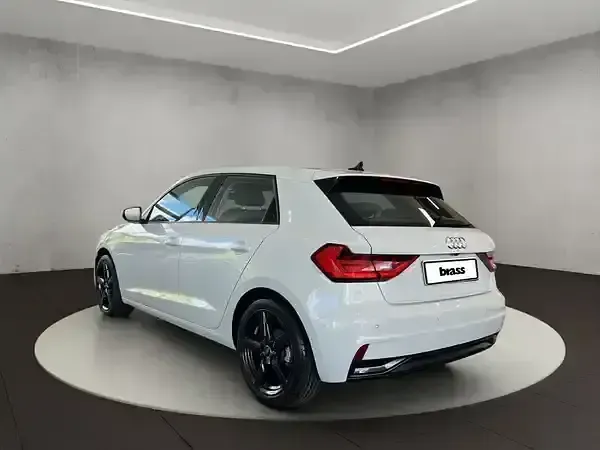 Neu Audi A1 Sportback Ambiente 116 PS (85 kW) 2026 Gletscherweiß metallic Kleinwagen