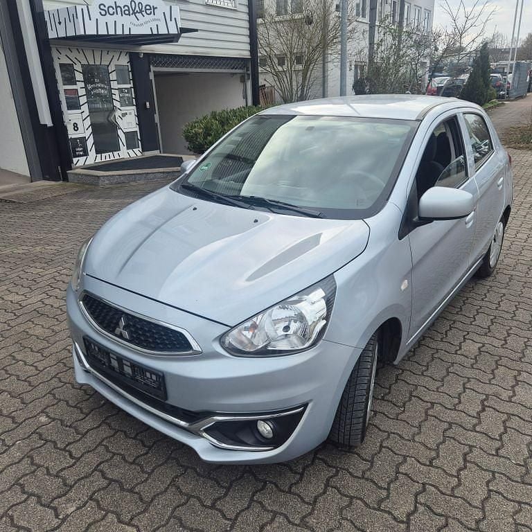 Gebraucht Mitsubishi Space Star Edition 71 PS (52 kW) 2018 Silber Kleinwagen