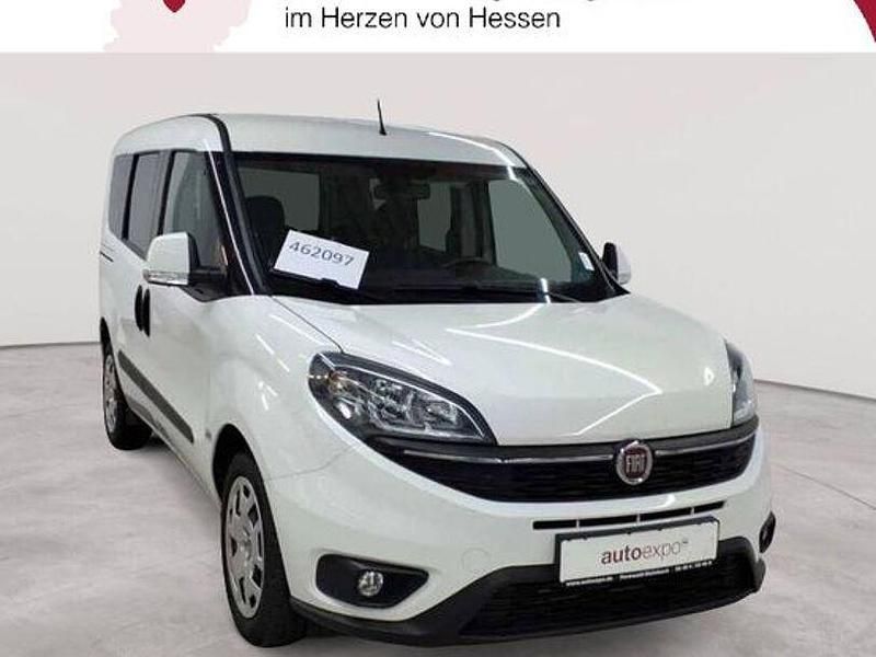 Weiß Gebraucht 2021 Fiat Doblò Van / Kleinbus | 11.889 € (Fairer Preis) - Bild 1/4