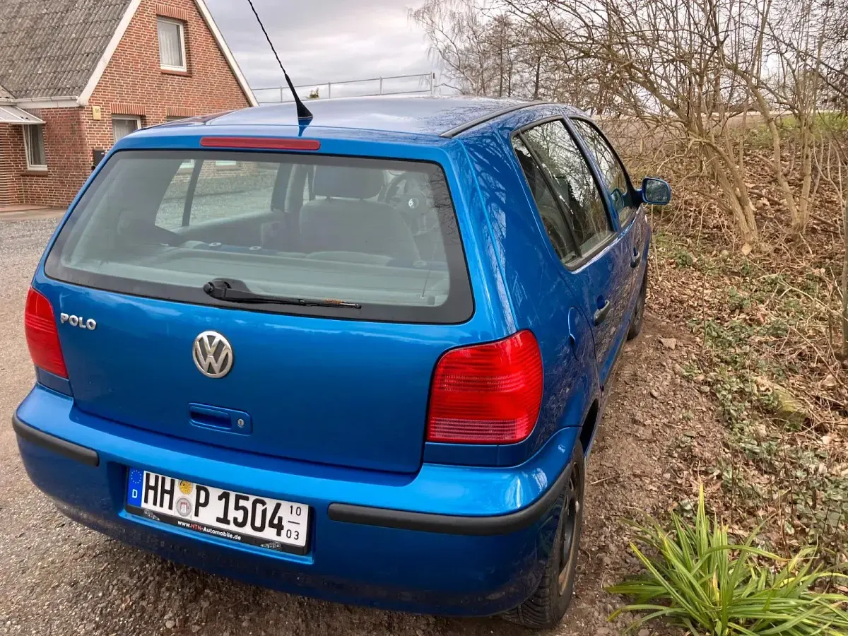 Gebraucht VW Polo 60 PS (44 kW) 2000 Blau Kleinwagen