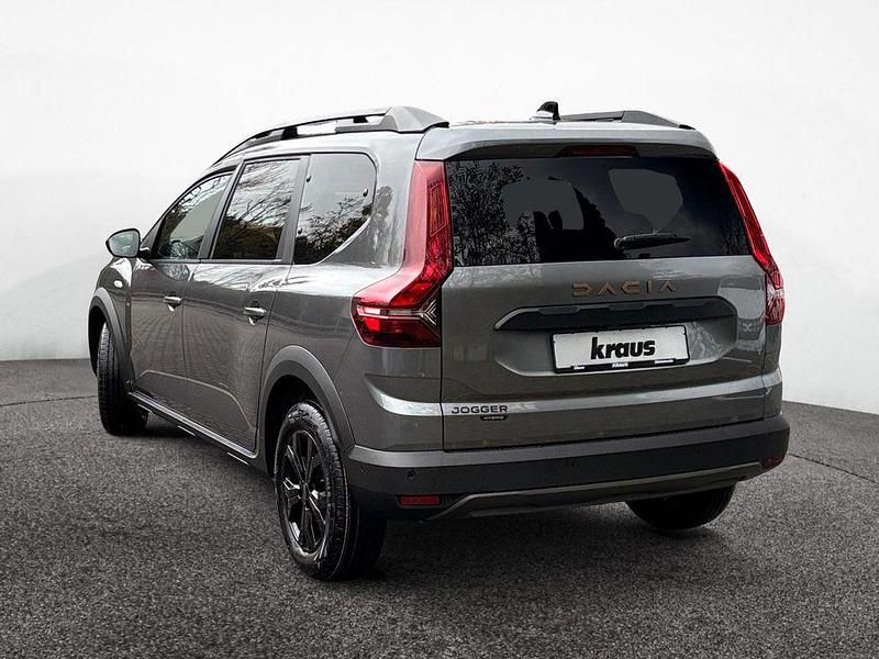 Neu Dacia Jogger Extreme 101 PS (74 kW) 2025 Dolomitgrau Van / Kleinbus