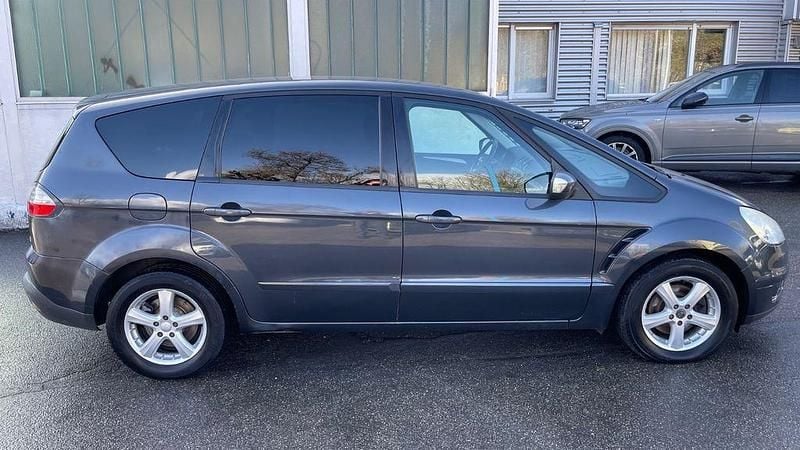 Gebraucht Ford S-MAX Trend 116 PS (85 kW) 2008 Grau Van / Kleinbus