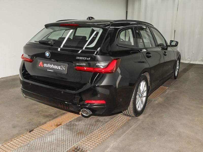 Gebraucht BMW 320 190 PS (139 kW) 2024 Schwarz Kombi