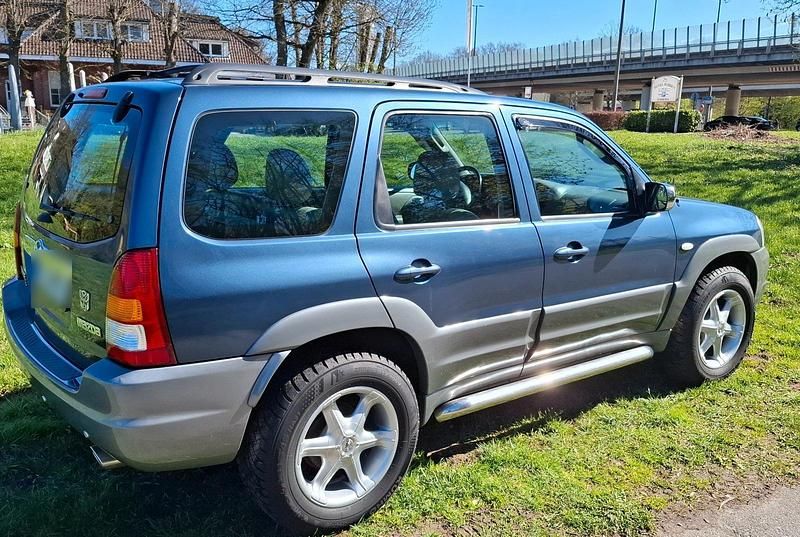 Gebraucht Mazda Tribute 197 PS (144 kW) 2002 Blau SUV