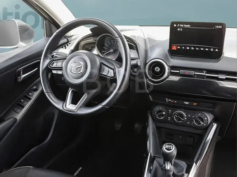 Gebraucht Mazda 2 Exclusive-Line 75 PS (55 kW) 2023 Weiss Kleinwagen
