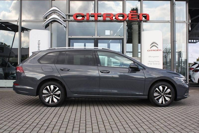 Gebraucht VW Golf VIII S 150 PS (110 kW) 2024 Grau Kombi