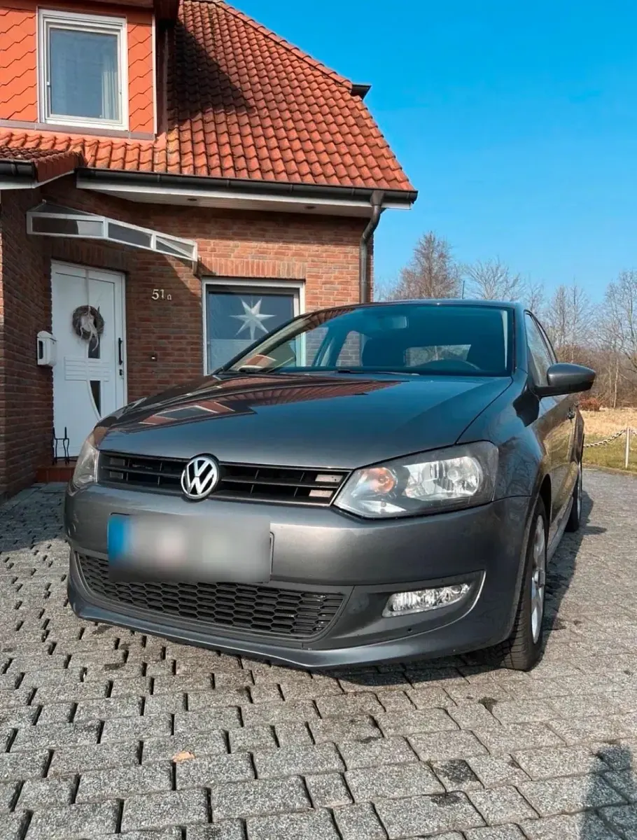 Gebraucht VW Polo Trendline 70 PS (51 kW) 2012 Grau Kleinwagen