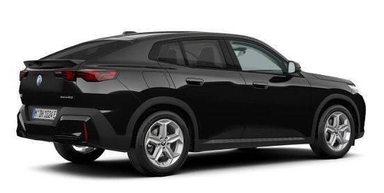 Neu BMW iX2 150 kW (204 PS) 2026 Schwarz uni SUV