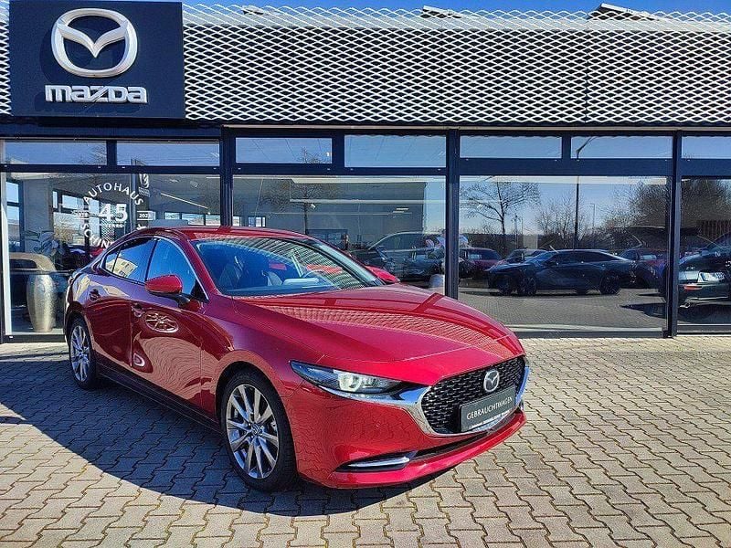 Gebraucht Mazda 3 Selection 186 PS (136 kW) 2022 Magmarot (metallic) Limousine