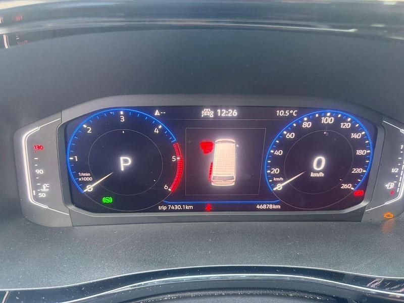 Gebraucht VW Multivan Highline 204 PS (150 kW) 2023 Schwarz Van