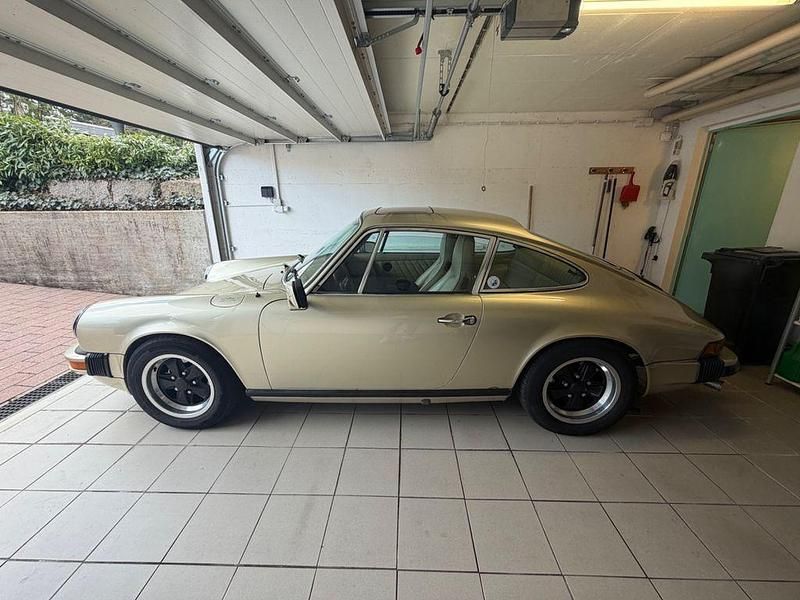 Gebraucht Porsche 911 150 PS (110 kW) 1977 Gold Coupé
