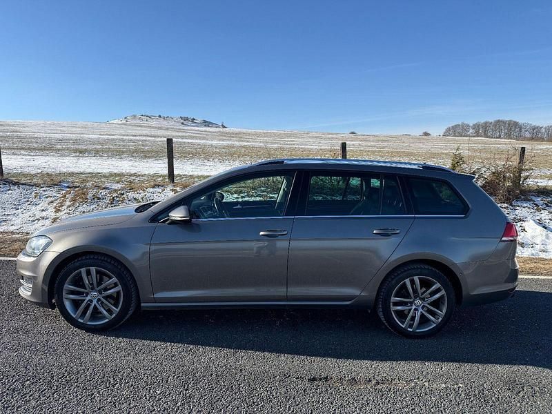 Gebraucht VW Golf VII Highline 150 PS (110 kW) 2014 Andere farben Limousine