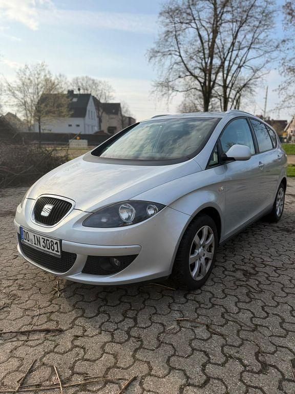 Gebraucht Seat Altea 140 PS (102 kW) 2008 Silber Van / Kleinbus