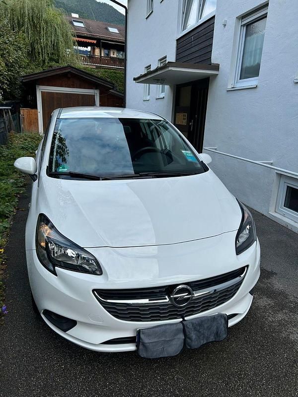 Weiß Gebraucht 2019 Opel Corsa S Kleinwagen | 10.400 € (Fairer Preis) - Bild 1/4