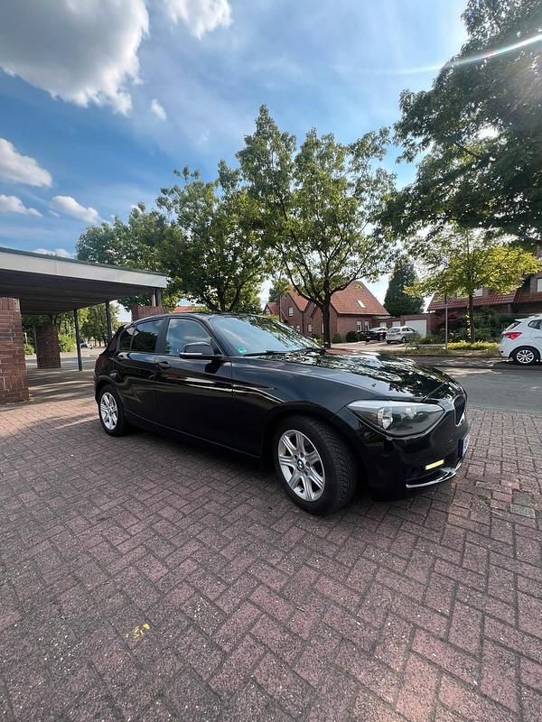 Schwarz Gebraucht 2013 BMW 120 Kleinwagen | 7.000 € (Superpreis) - Bild 1/4