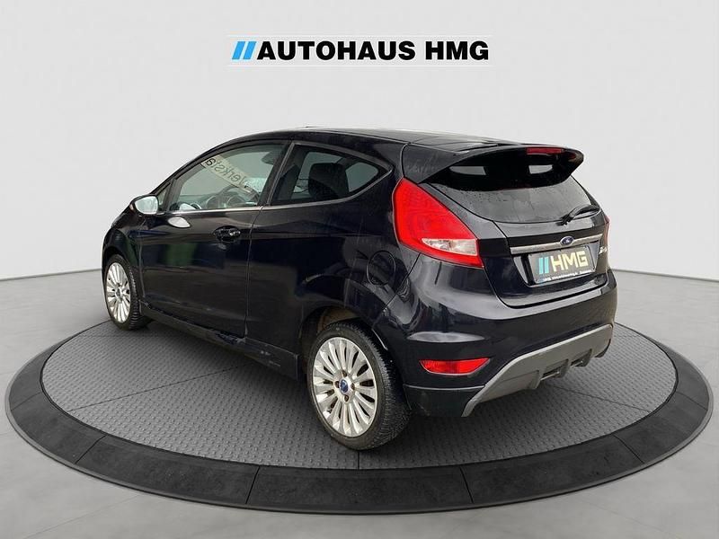 Gebraucht Ford Fiesta Titanium 97 PS (71 kW) 2009 Schwarz Kleinwagen