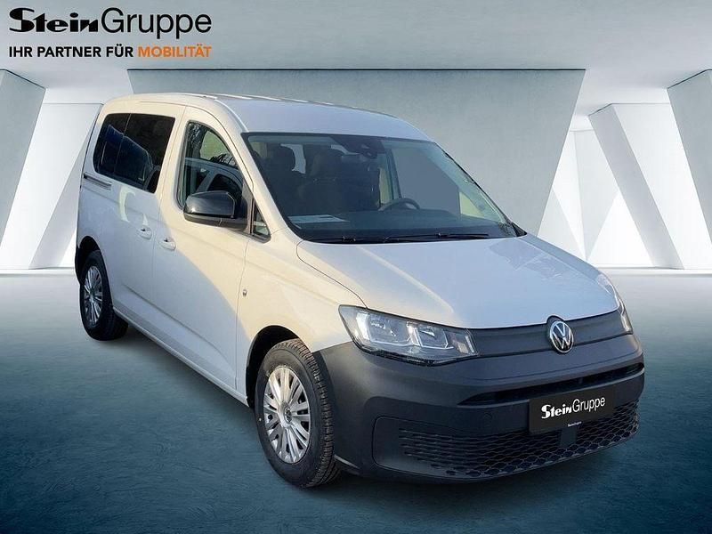 Gebraucht VW Caddy 75 PS (55 kW) 2022 Weiß Van / Kleinbus