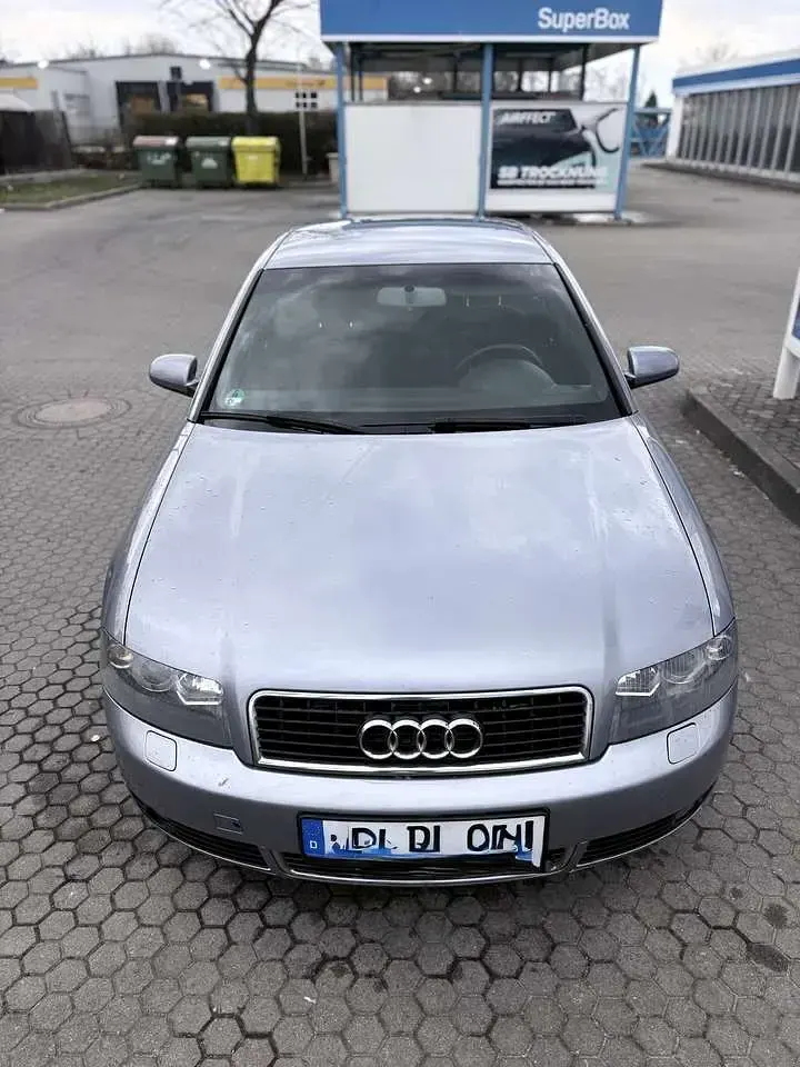 Gebraucht Audi A4 131 PS (96 kW) 2004 Limousine