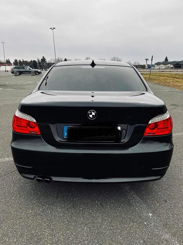 Gebraucht BMW 525 218 PS (160 kW) 2009 Schwarz Limousine