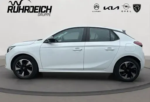 Gebraucht Opel Corsa-e Edition 100 kW (136 PS) 2023 Weiss Kleinwagen