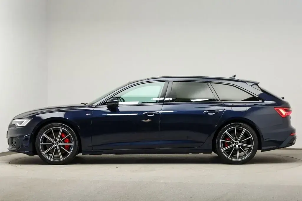 Gebraucht Audi A6 Design 367 PS (269 kW) 2025 Firmamentblau metallic Kombi