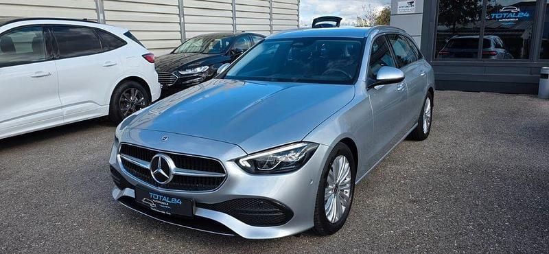 Silber Gebraucht 2022 Mercedes C200 Avantgarde Limousine | 24.990 € (Superpreis) - Bild 1/4