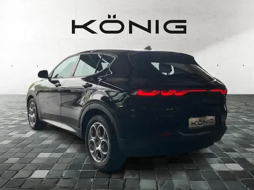 Gebraucht Alfa Romeo Tonale Sprint 131 PS (96 kW) 2022 Schwarz SUV
