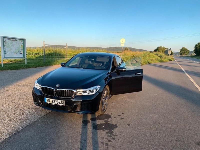 Schwarz Gebraucht 2017 BMW 630 M Sport Coupé | 25.000 € (Teuer) - Bild 1/4