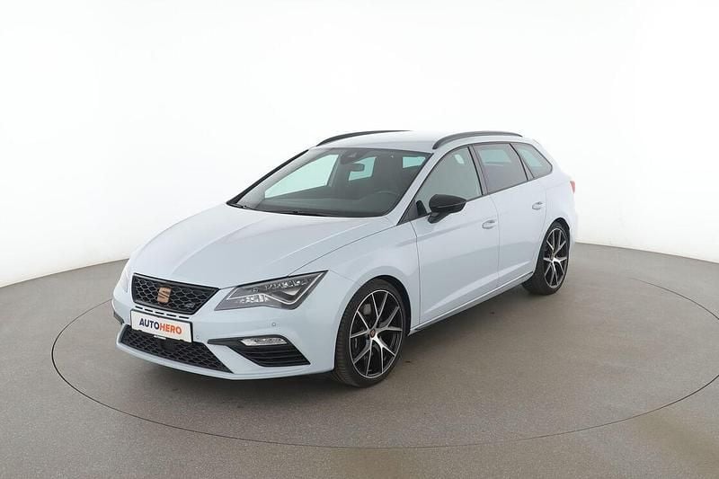 Weiß Gebraucht 2020 Cupra Leon Kombi | 23.950 € (Fairer Preis) - Bild 1/3