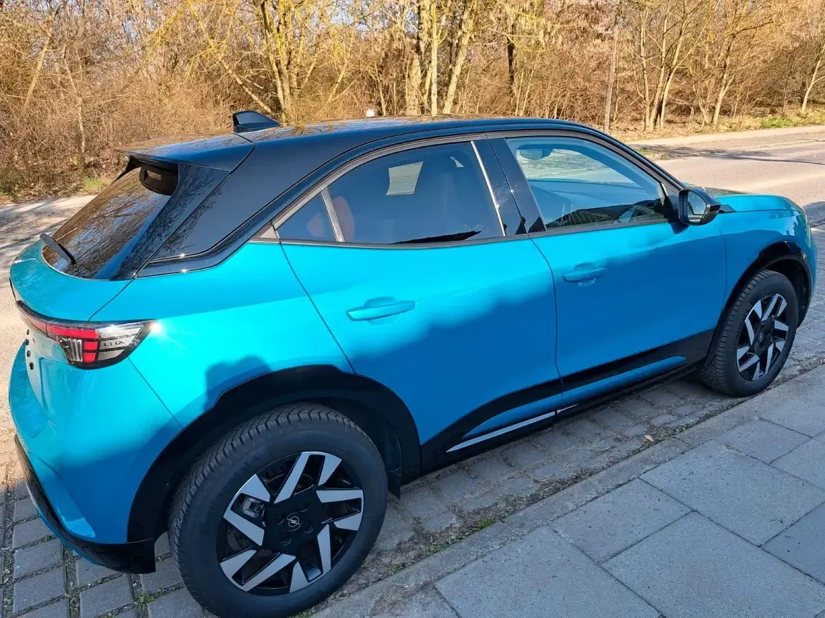 Gebraucht Opel Mokka 131 PS (96 kW) 2025 Blau SUV
