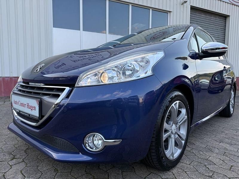 Blau Gebraucht 2012 Peugeot 208 Allure Kleinwagen | 4.700 € (Fairer Preis) - Bild 1/4