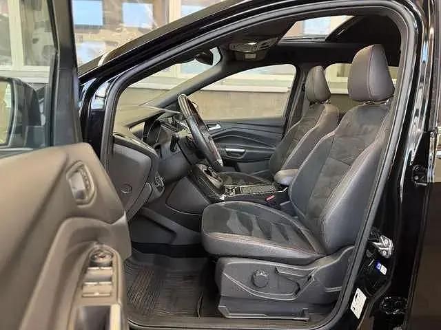 Gebraucht Ford Kuga ST-Line 175 PS (128 kW) 2019 Schwarz SUV