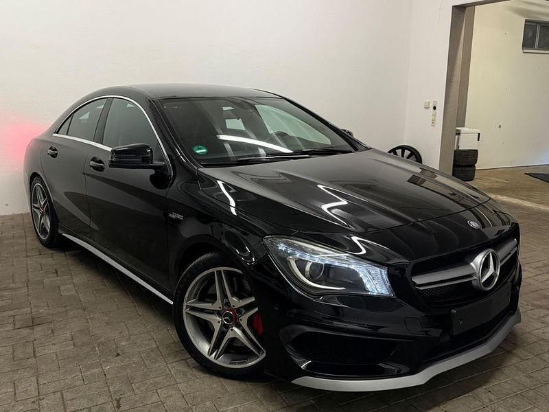 Schwarz Gebraucht 2014 Mercedes CLA45 AMG AMG Limousine | 21.790 € (Superpreis) - Bild 1/4